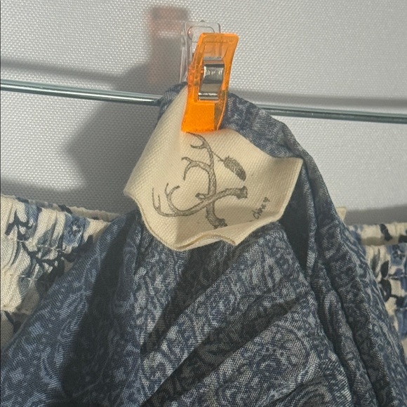 SPELL Elle Midi Skirt Floral Blue and White Size Small - Picture 9 of 10